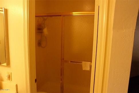 3rd image of 2206 E Fairview Ave