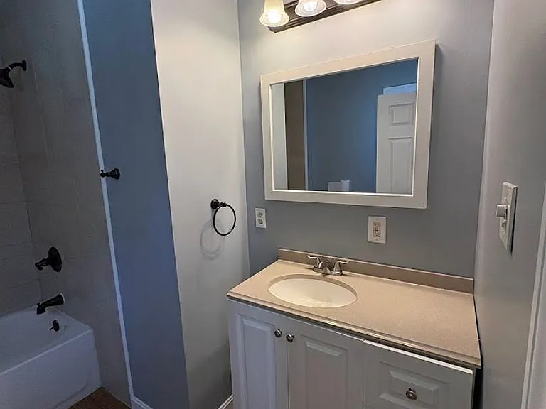532 Crosby St — Photo 7