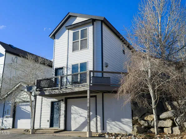 135 Fourth Street, Granby, CO 80446