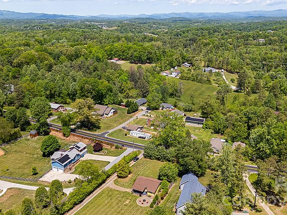 5th image of 144 Macedonia Rd