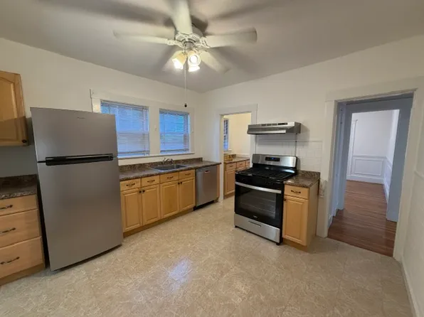 9 Newberne St #1, Somerville, MA 02144