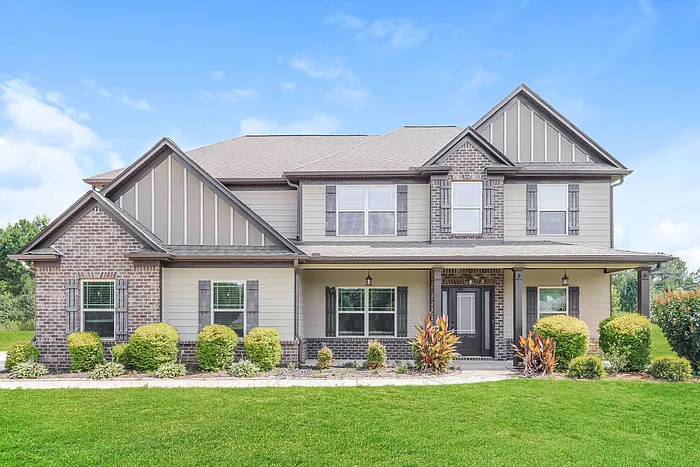 520 Trousseau Ln