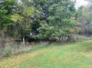 7060 Linden Rd, Fenton, MI 48430