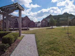 1711 S Springhouse Dr, Bloomington, IN 47401