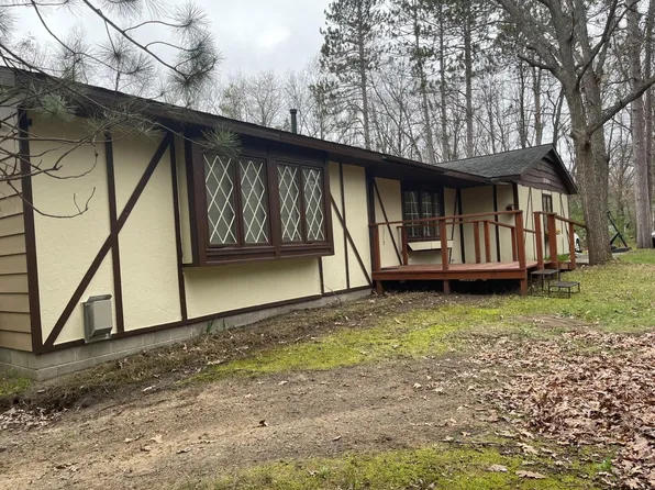 2076 Ann Arbor Dr, Prudenville, MI 48651