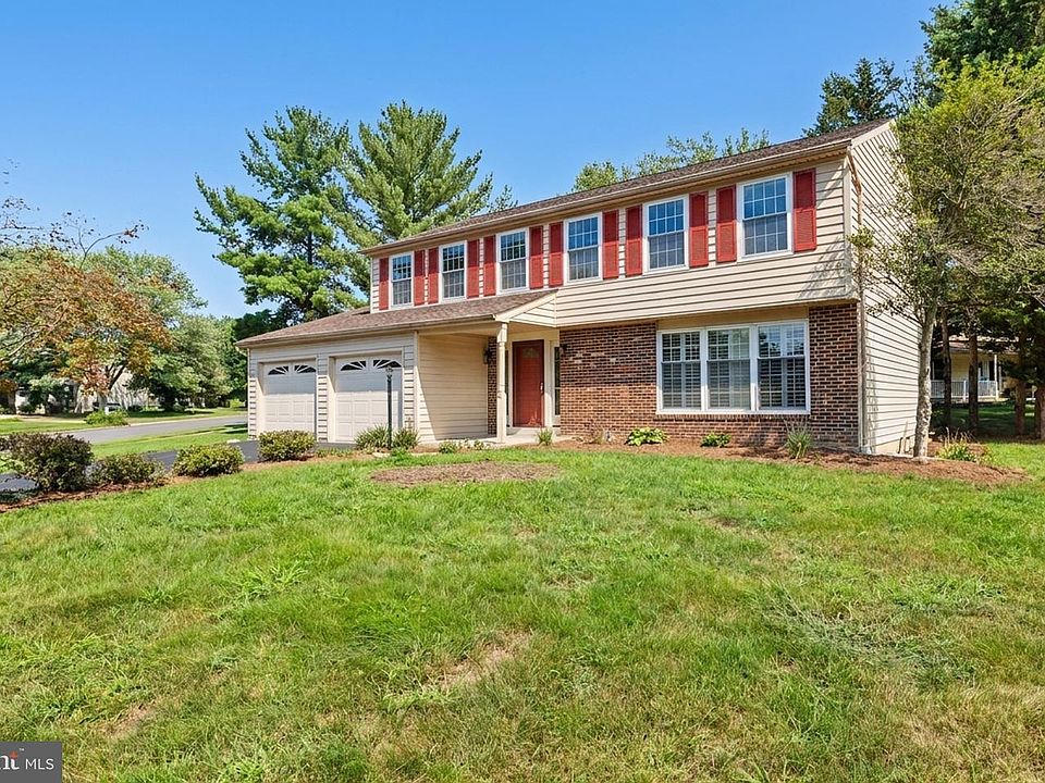 1st image of 12555 Cross Country Ln