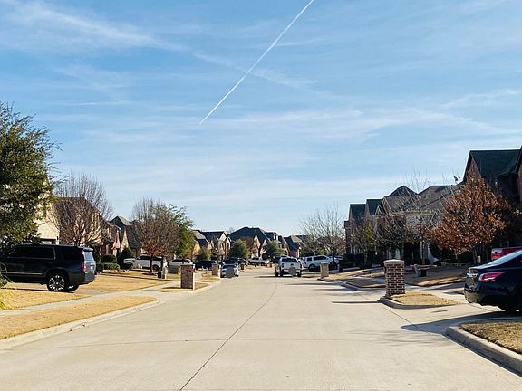 5th image of 5625 Fox Chase Ln