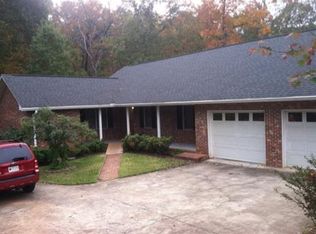 327 Home Place Dr, Easley, SC 29640