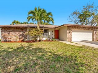 Hillsboro Pines Sec, Pompano Beach, FL 33073