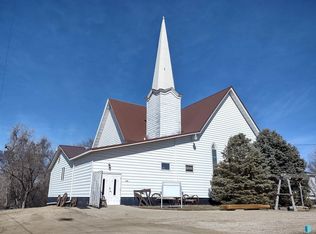 308 N Commercial Ave, St Lawrence, SD 57373
