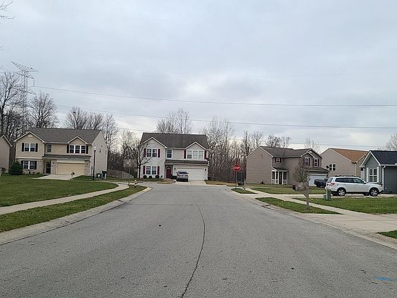 5th image of 5818 Long Lake Ln