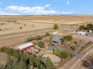 21555 Orleans Cir, Commerce City, CO 80022