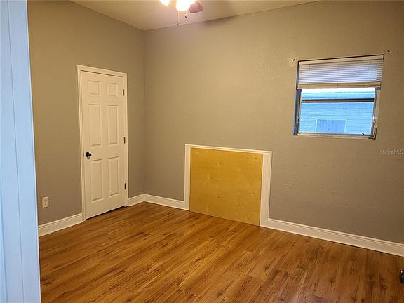 5th image of 109 E Gladys St #A