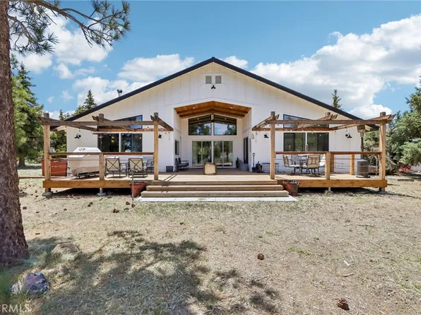 1383 Shay Rd, Big Bear City, CA 92314