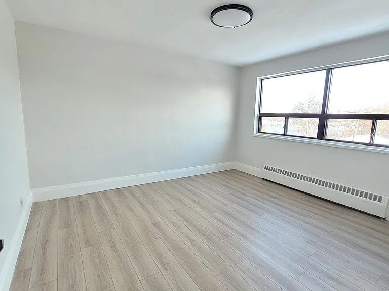 26 Sterne Ave #302 — Photo 11
