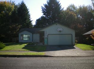 15946 NE Hancock St, Portland, OR 97230