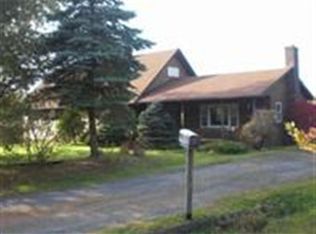 457 Sandborn Rd, Pattersonville, NY 12137