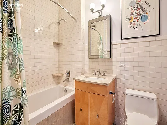 Rented by Sotheby's International Realty | media 21