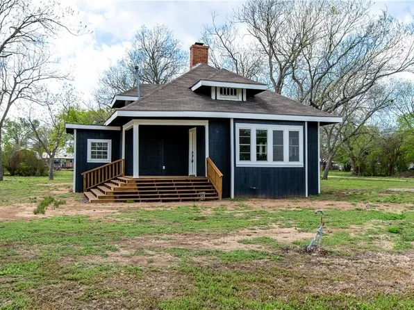 606 6th St, Moody, TX 76557