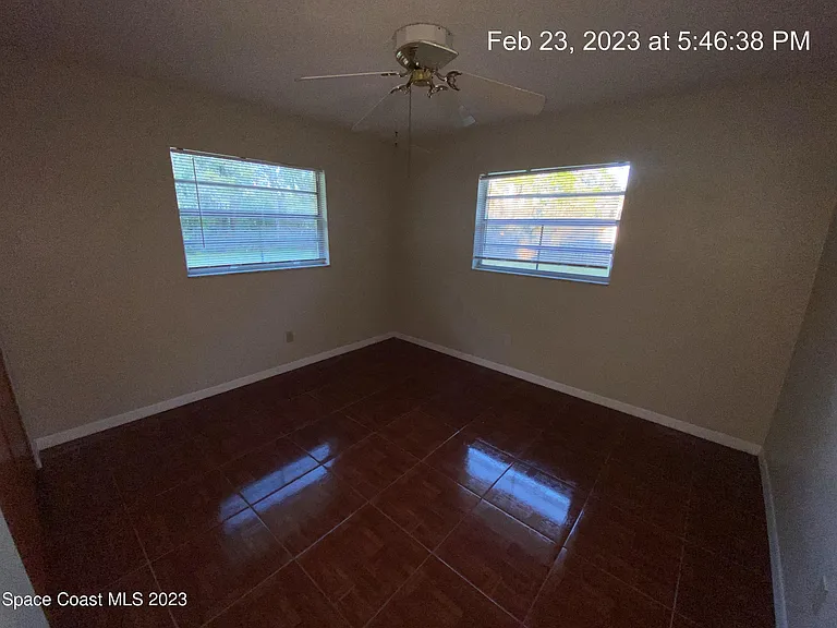 304 Darrow Ave — Photo 21