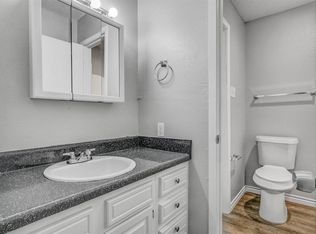 17 Crow Rd, Beaumont, TX 77706