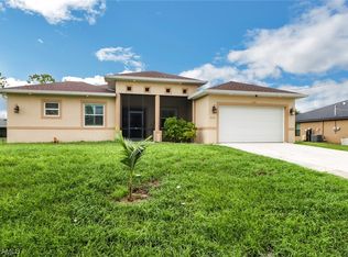 5314 Benton St, Lehigh Acres, FL 33971