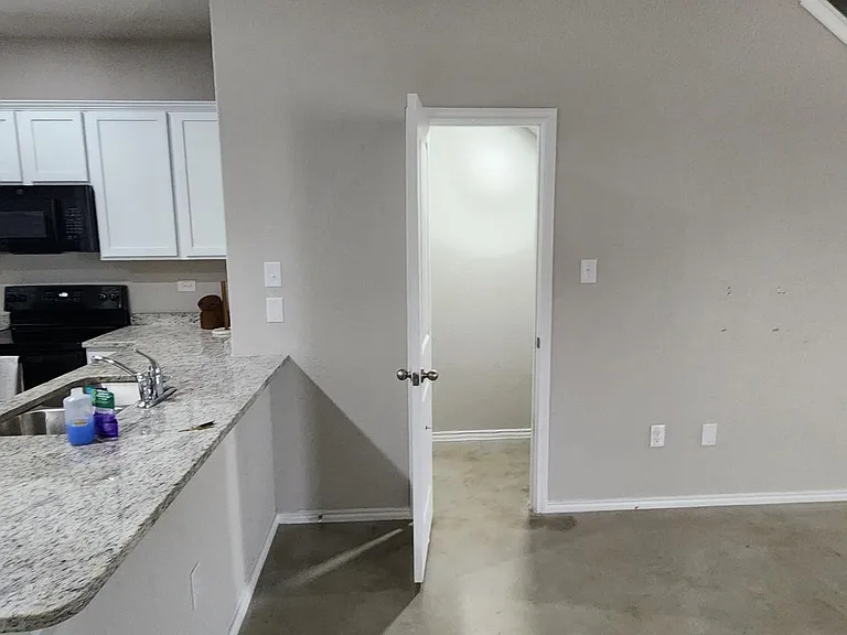 7239 Converse Ridge Ln #201 — Photo 4