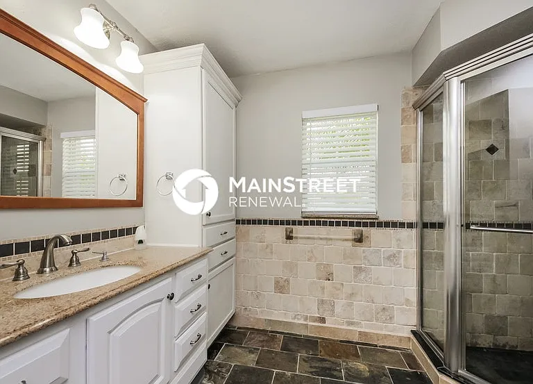 637 Regency Way — Photo 11