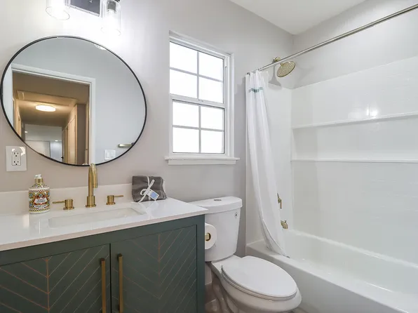(undisclosed Address), Canoga Park, CA 91303