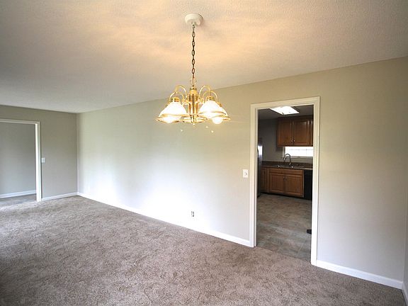 3rd image of 111 Hulan St