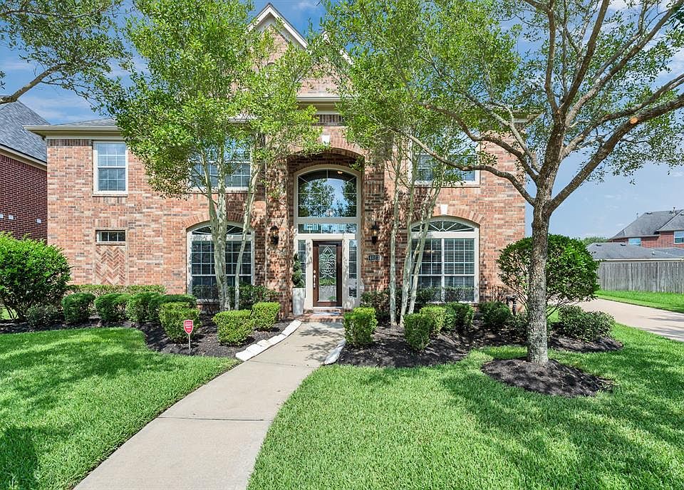 1st image of 4023 Lake Brazos Ln