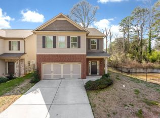 878 Burns Estates Dr, Lilburn, GA 30047