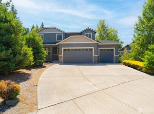 940 W Lookout Ridge Dr, Washougal, WA 98671