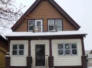 3057 N 26th St, Milwaukee, WI 53206