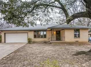 1455 Cove Dr, Dallas, TX 75216