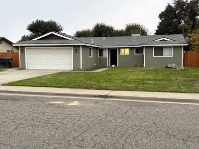 1732 S Burke Street, Visalia, CA, 93292