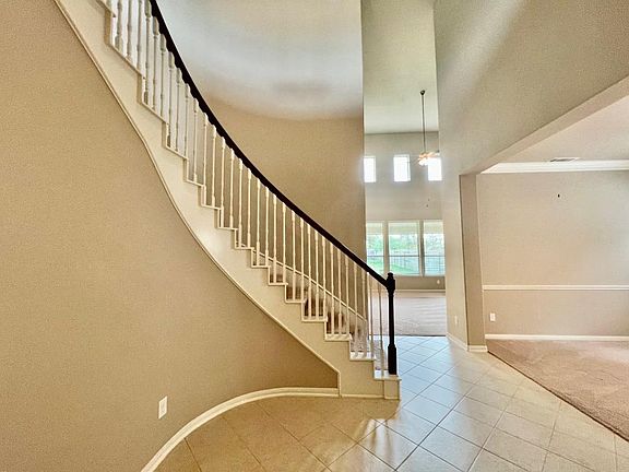 2nd image of 11110 Sawmill Lake Dr