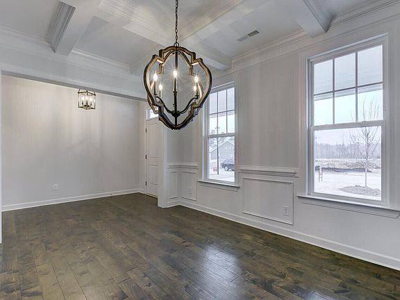 4th image of 2309 Redbridge Ln
