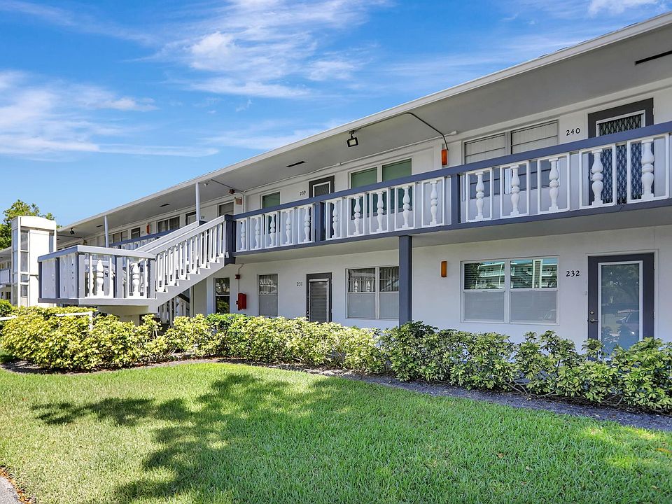 1st image of 231 Ventnor Q #231