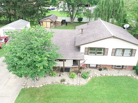 2nd image of 3008 Starlite Dr NW