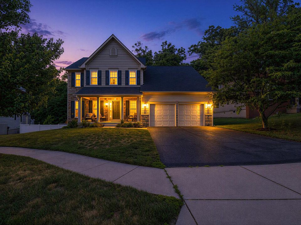 1st image of 2911 Brentland Ct