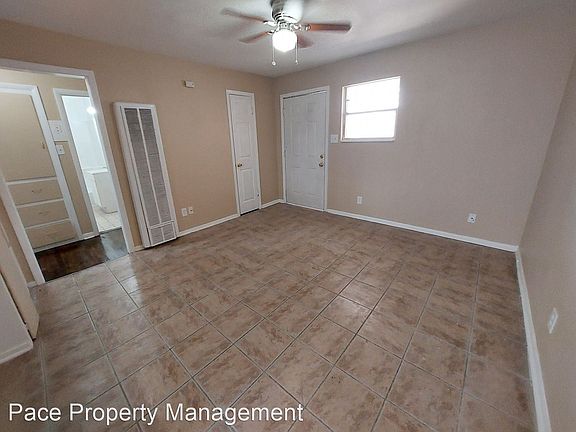 3rd image of 303 N Independence St #A