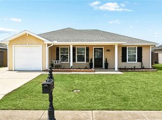 212 Allie Ln, Luling, LA 70070