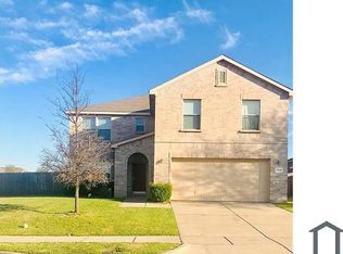 1334 Hayes St, Cedar Hill, TX 75104