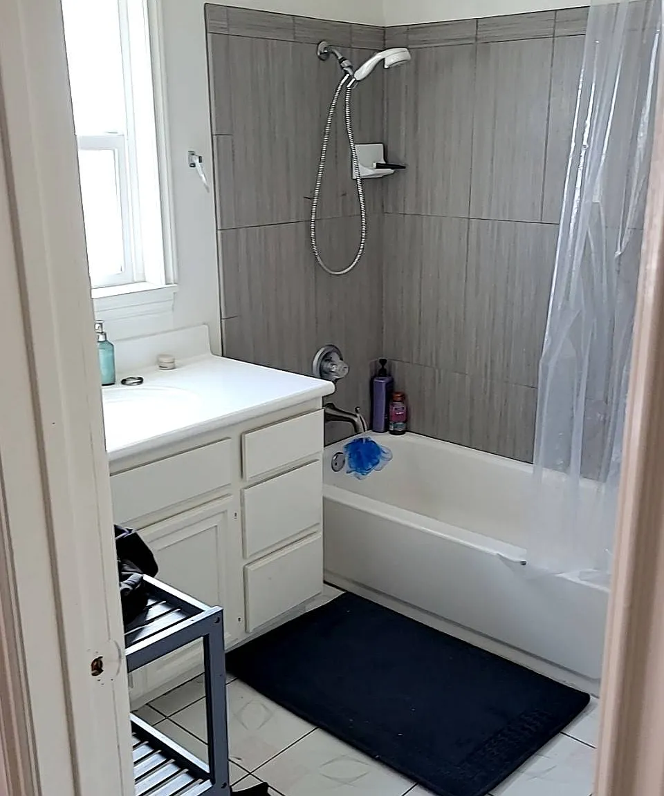 1 bed, 400 sqft, $1,700 — Photo 2