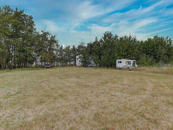 5th image of 53054 S Township Rd #712-5
