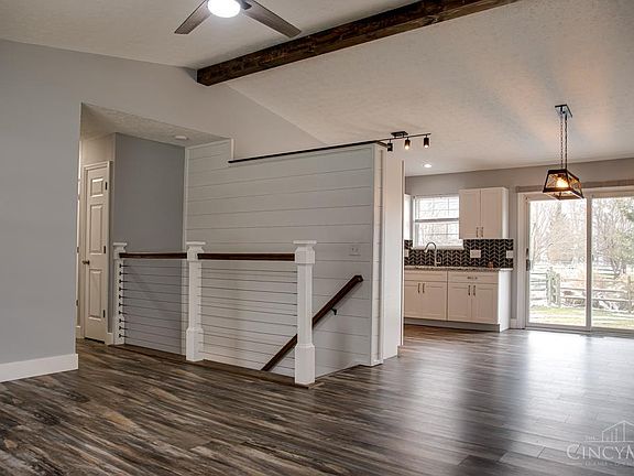 5th image of 1303 Woodburn Ct
