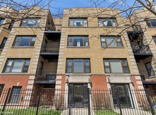 2704 W Cortland St APT 2, Chicago, IL 60647
