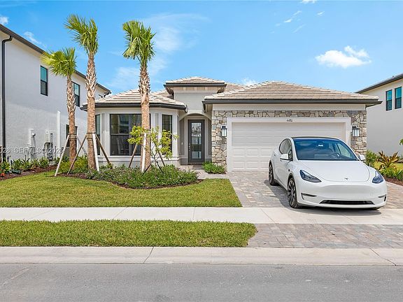 2nd image of 4480 Gramercy Dr