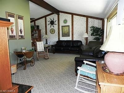 4th image of 31325 Miller Ave